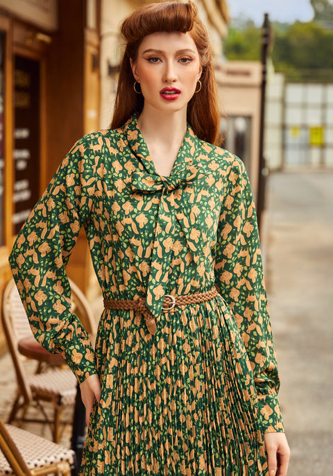 Tail to Tell Plisseret Fit&Flare Kjole-2