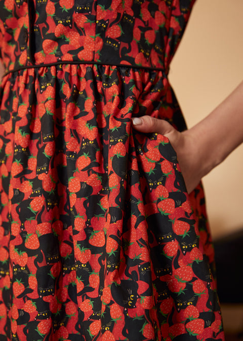 Forårsager lidt problemer Fit&Flare-kjole-1