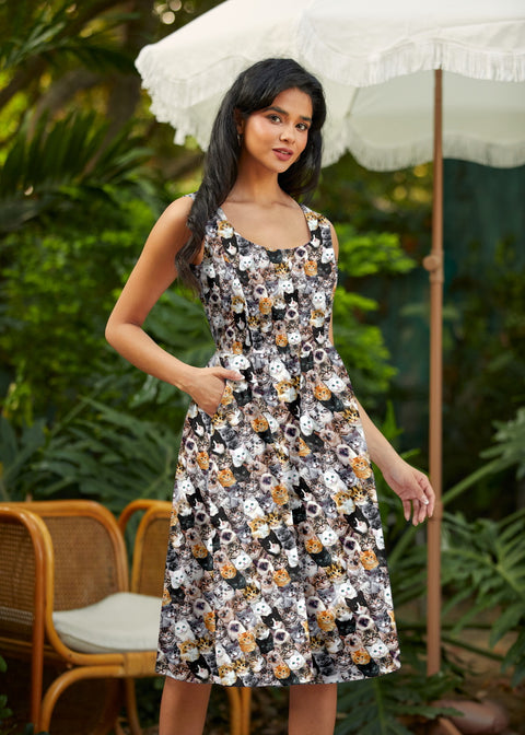 Retro Fit&Flare Kjole med Realistiske Katte-2