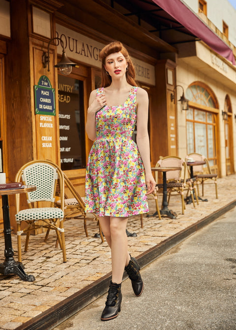 Kortere Retro Fit&Flare Kjole Bunnies-1