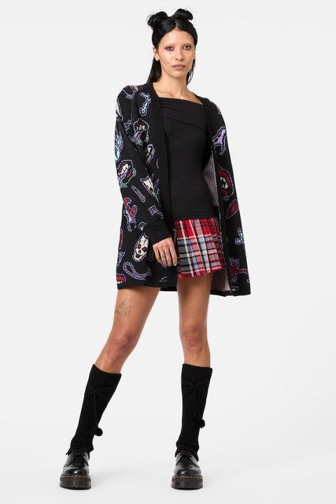 Suget ind i gotisk cardigan-4