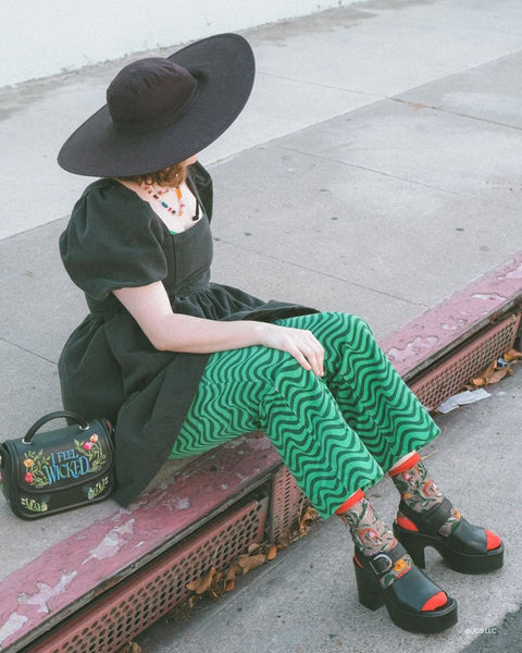 Wicked Elphaba Land Sort Transparent Crew Sok-5