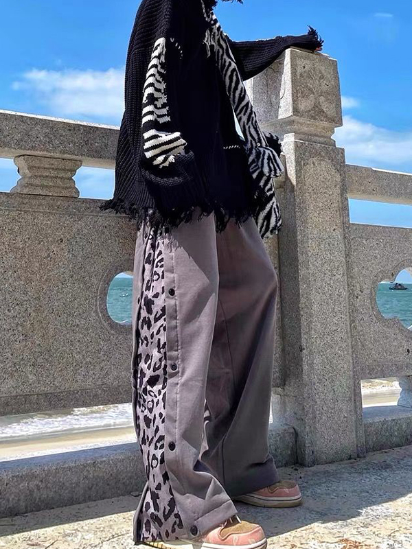 Men's Letter Jacquard Tassel Design High Neck Sweater-3